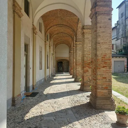 La Torre Della Contessa 卡萨莱蒙费拉托